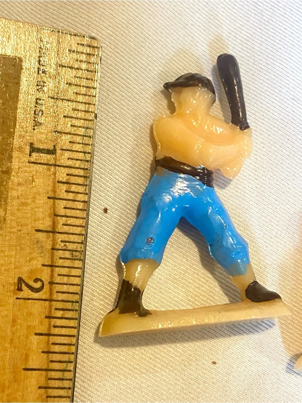 Set a four vintage baseball player cake toppers from the 50s or 60s